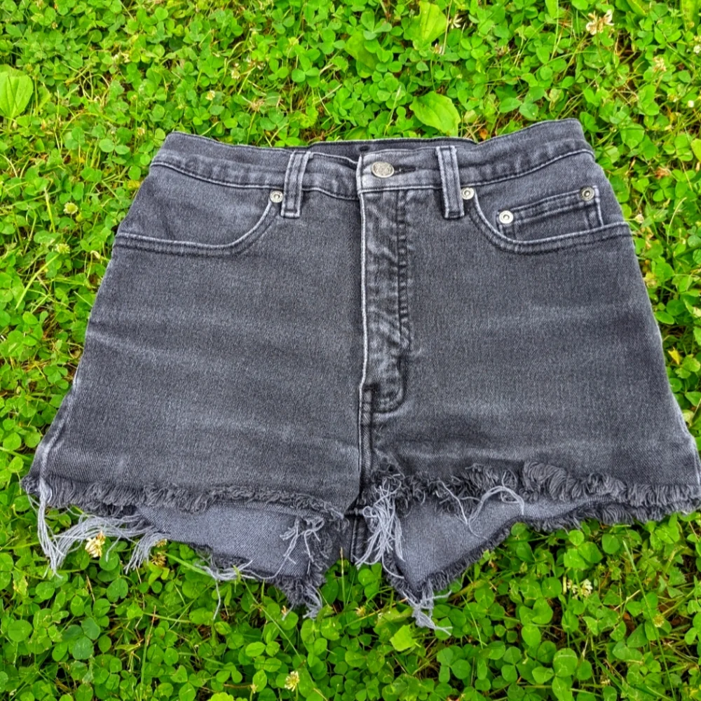 Harley Davidson Y2K Black‎ faded cutoff denim shorts